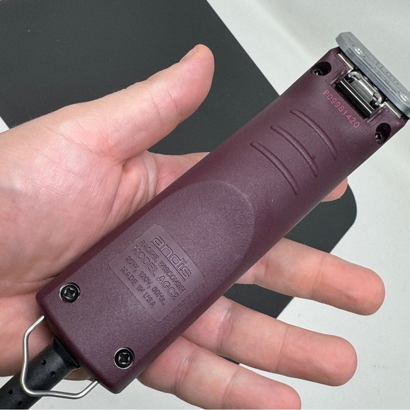 Andis ultra edge  2 Speed dog clipper AGC2 - Picture 4 of 12